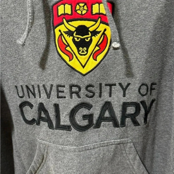 University of Calgary Dance Team Hoodie Sweater - Picture 3 of 7